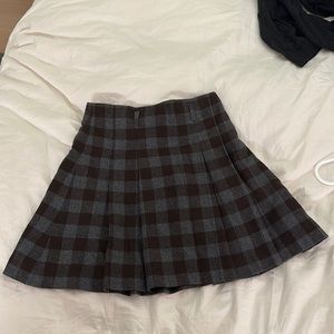 Cashmere pleated short skirt from Jacadi (Parisian brand). Size S. 🤍